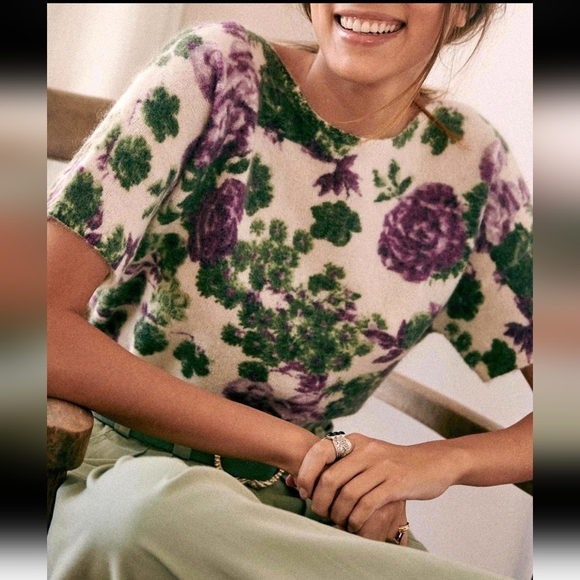 Sezane Sweaters - Nwt! Sezane Adriana kid mohair and wool short sleeve jumper purple flowers